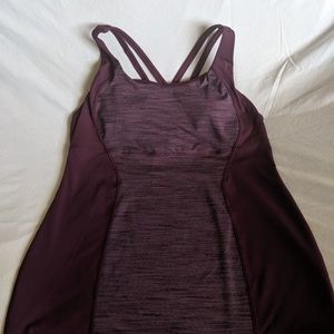 Lululemon Strappy Back Yoga Top sz. 12